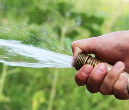 Stage 1 water restrictions in effect; requires limit on lawn watering