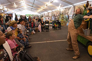 Puns and pigs aplenty at Stock Show and Rodeo opening day