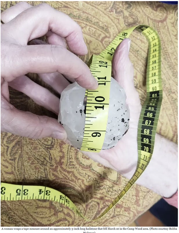 Hailstones batter Leakey-Rio Frio